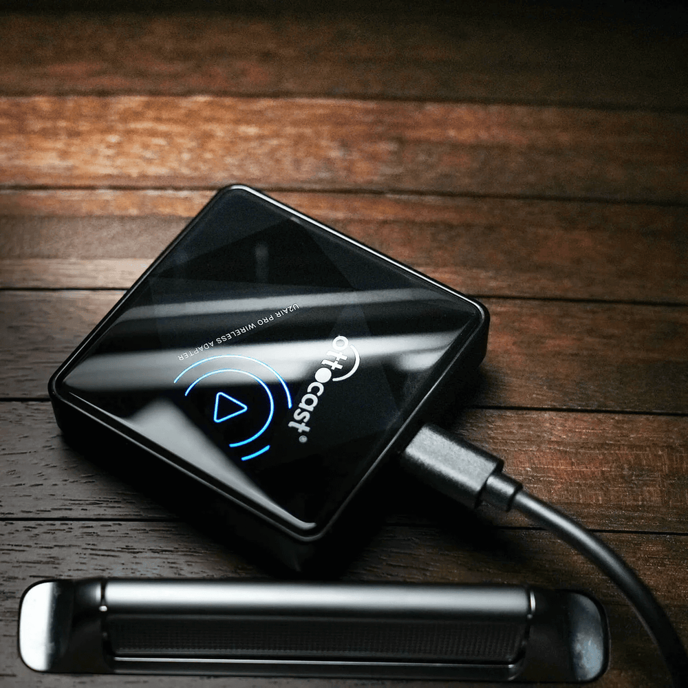 Ottocast U2 Air Pro Plug n Play Multimedia Wired/CarPlay Auto AI Device